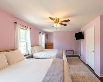 Lrge 5 Br 9 Beds Near DC-Pool, Hot Tub, Gym, Game Rm, Fire Pit - Bowie