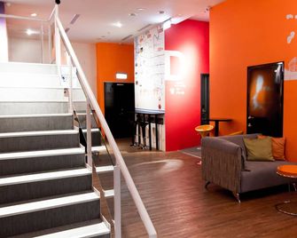 Sleepbox Hostel - Taipei