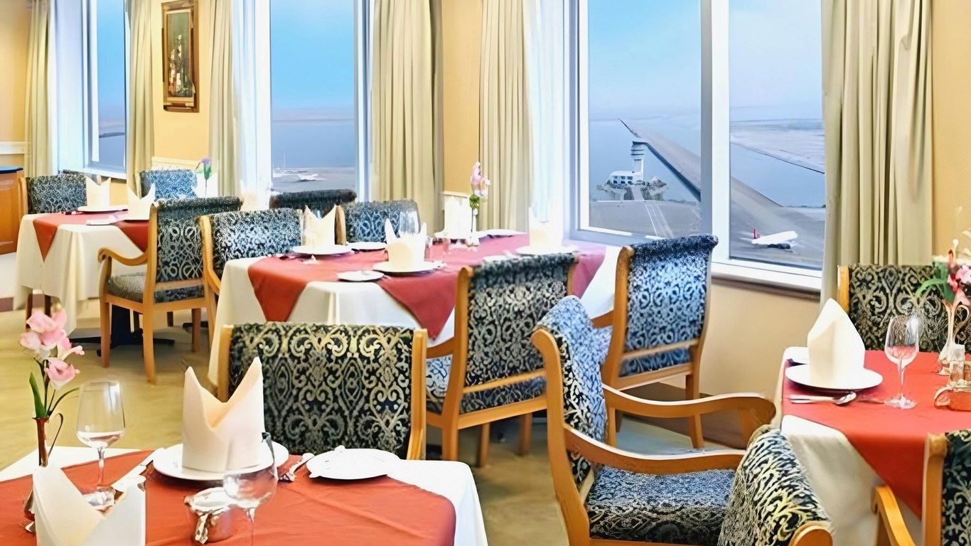 Golden Crown China Hotel