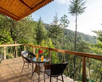 Nirvana Dhar Nature Resort - Rājgarh - Balcón