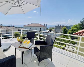 Apartment Reful - Kraljevica - Balkon