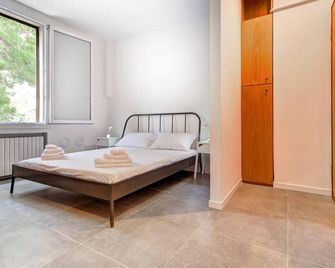 Tiarini Apartment in Bolognina by Wonderful Italy - Bologna - Bedroom
