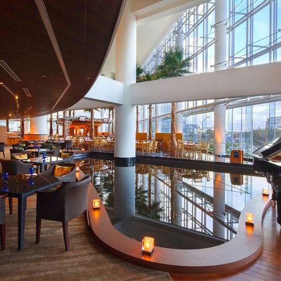 Restaurant view of The Yokohama Bay Hotel Tokyu