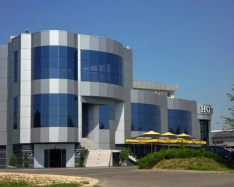 Hotel Zeneva Lux - Kragujevac - Building