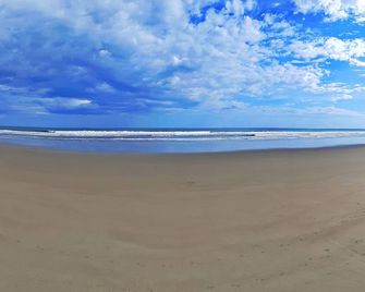 Rancho Brisas del Majagua(Surf City 2) - Jucuaran - Playa