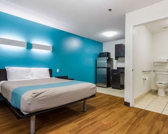 Motel 6 Gulf Shores, AL - Gulf Shores - Bedroom