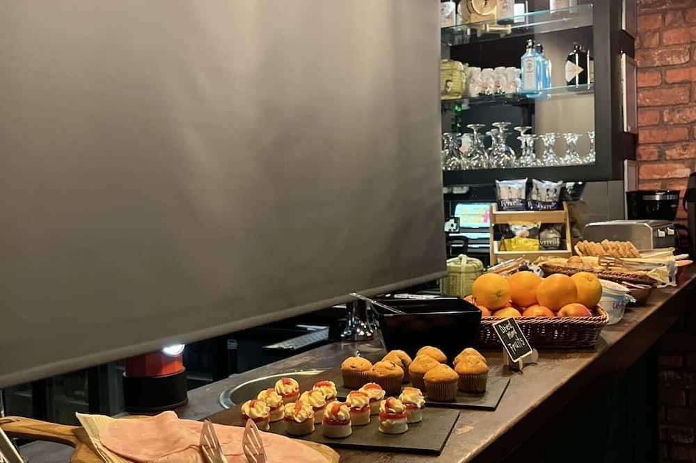 The Wellington Hotel Birmingham - Breakfast Included, Near O2 Academy & City Centre thumbnail 3