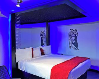 إمبيريال سويتس - لبالغن فنل - جاكسون - غرفة نوم