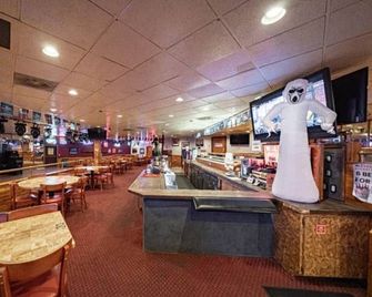 1 King Bed|Suite,Nsmk,Kitchen - Pocatello - Bar
