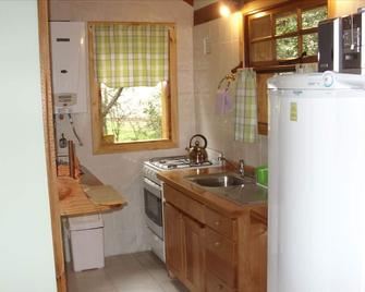 Cabañas Los Radales -Bahia Las Balsas - Villa La Angostura - Cocina