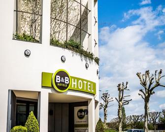 B&B โรงแรม La Rochelle Centre - ลา รอแชลล์ - อาคาร