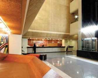 Hotel Mirage - Querétaro - Resepsjon