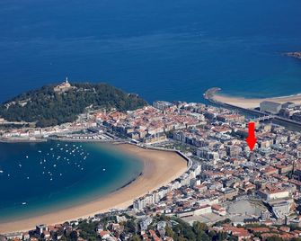 Fuenterrabia by FeelFree Rentals - San Sebastian - Budynek