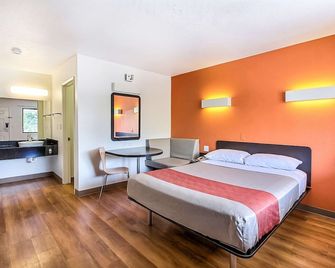 Motel 6 Sunnyvale South - Sunnyvale - Kamar Tidur