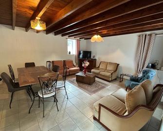 Superb villa by the sea in Poggio-Mezzana - Saint-Floxel - Comedor