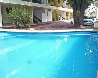 Hotel Avenida - Acapulco - Pileta