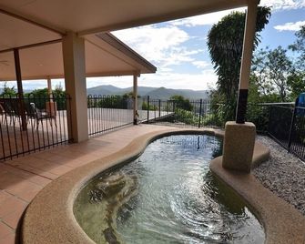 The Summit Rainforest Retreat - Atherton