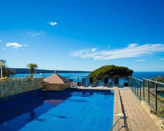 Eagle Heights: Balcony Unit (Unit 5) - Eden - Pool