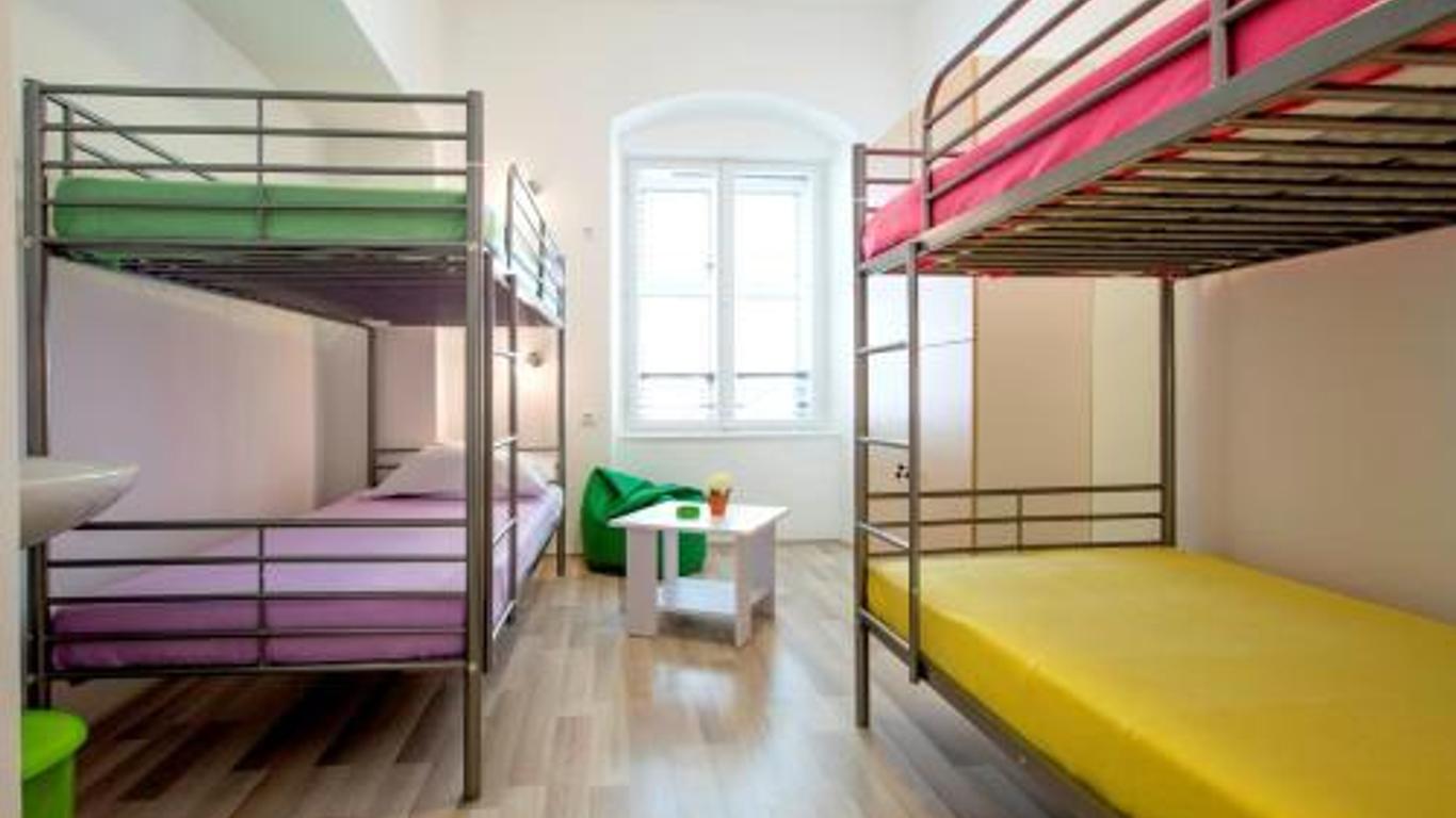 Downtown Hostel