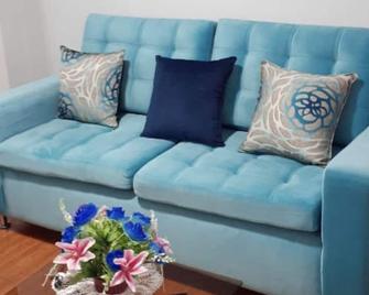 Encantador apartamento diseñado para ti - Trujillo - Living room