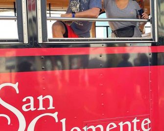 Walk To Beach - King Apt In #1 Area - Ac - San Clemente