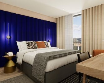 Hotel Indigo Gloucester - The Forum by IHG - Gloucester - Bedroom