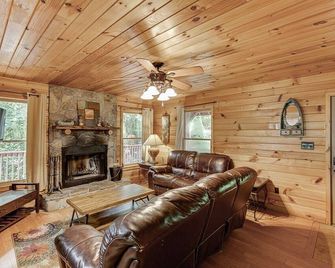 Trout Lily - Perfect Family Cabin - Cleveland - Sala de estar