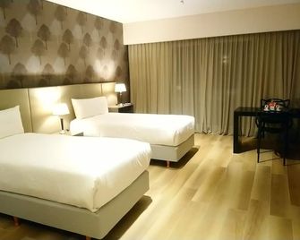 Avellaneda Aparts & Suites - Buenos Aires - Habitación