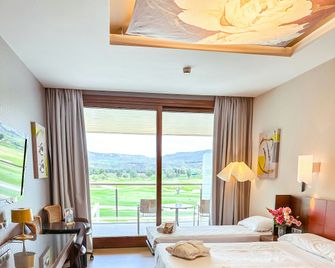 Sercotel El Encin Golf - Alcalá de Henares - Schlafzimmer