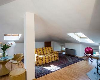 Hotel San Gerolamo - Vercurago - Sala de estar