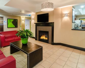 Holiday Inn Express & Suites Vinita By IHG - Vinita - Hall d’entrée