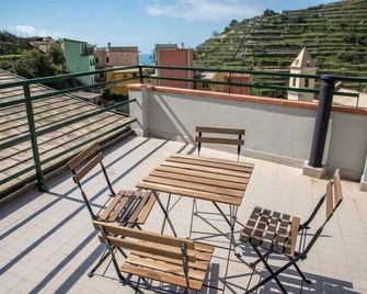 Apartment Al Ponte Vecchio by Arbaspàa - with big terrace in Manarola - Monterosso al Mare - Balcon