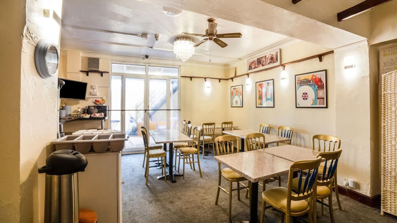 Devine Beach Hotel, Westcliff Southend-On-Sea