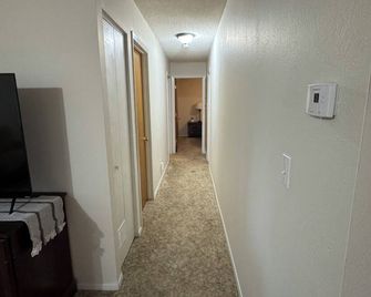 Little Blue - Lamar - Hallway