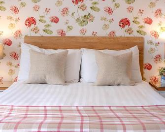 The Abbey - Cheltenham - Bedroom