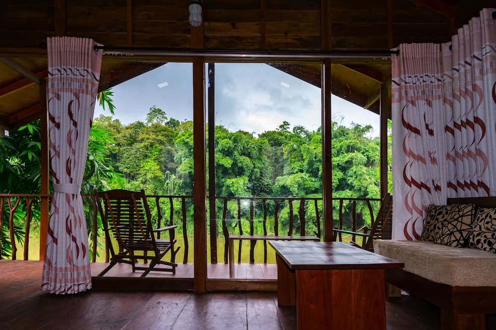 Kandy Cabana - קאנדי - מרפסת