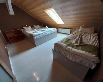 Hotel Keszyca Lesna - Międzyrzecz - Habitación
