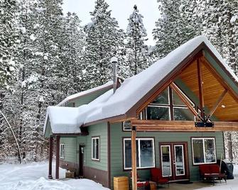 Skiers, Cyclists, Runners! Newly-Built 3 Bedroom House On The Mvsta Trail! - Winthrop - Gebäude