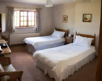 Larkrise Cottage Bed And Breakfast - Stratford-upon-Avon - Bedroom