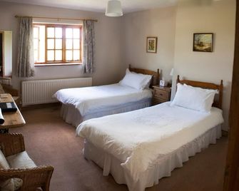 لاركرايز كوتيدج - ستراتفورد ابون آفون - غرفة نوم