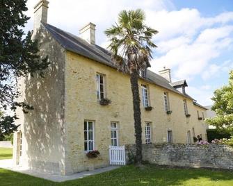 La Ferme de la Gronde - Bayeux - Building
