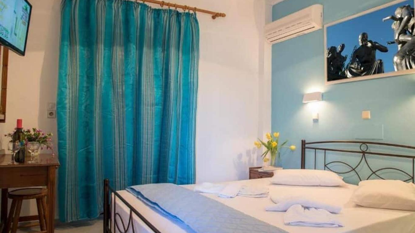 Yiannis Yard studios & apartments