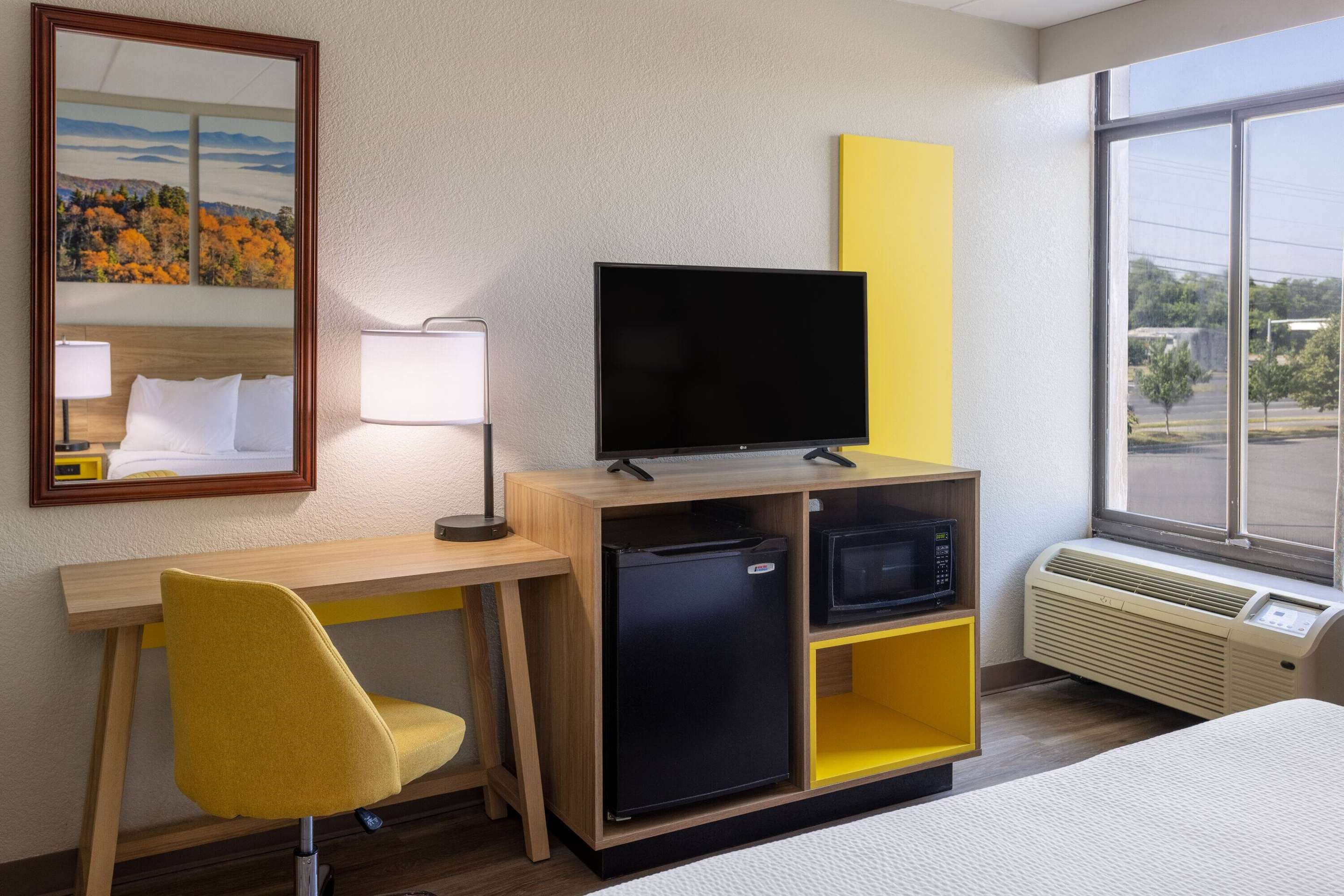 Room amenity view of Days Inn by Wyndham Winchester