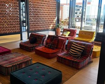 Furnished & Equipment Apt with beautiful views in MTY Downtown - Monterrey - Sala de estar