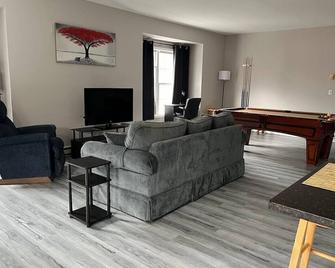 Private Apt In Southfordsouthbury - Southbury - Living room
