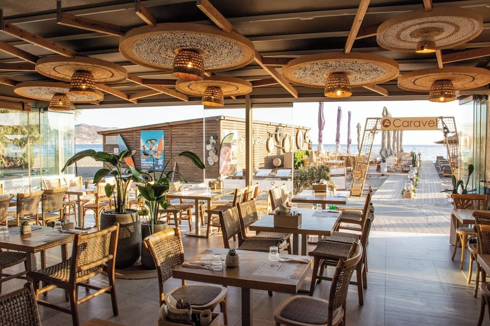 ييانا كارافيل سويتس ٓباي تشيكين! ألبالغس فقل