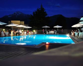 Hotel Camping Europa - Domaso - Pool