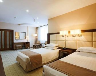Hotel Sagaan Morin - Ulan-Ude - Bedroom