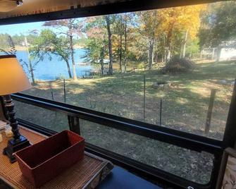 Logan Martin Lake Sunroom - Лінкольн - Балкон