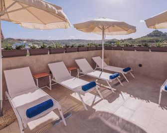 Hotel Ben Marsalforn Affiliated by Melia - Marsalforn - Balcony
